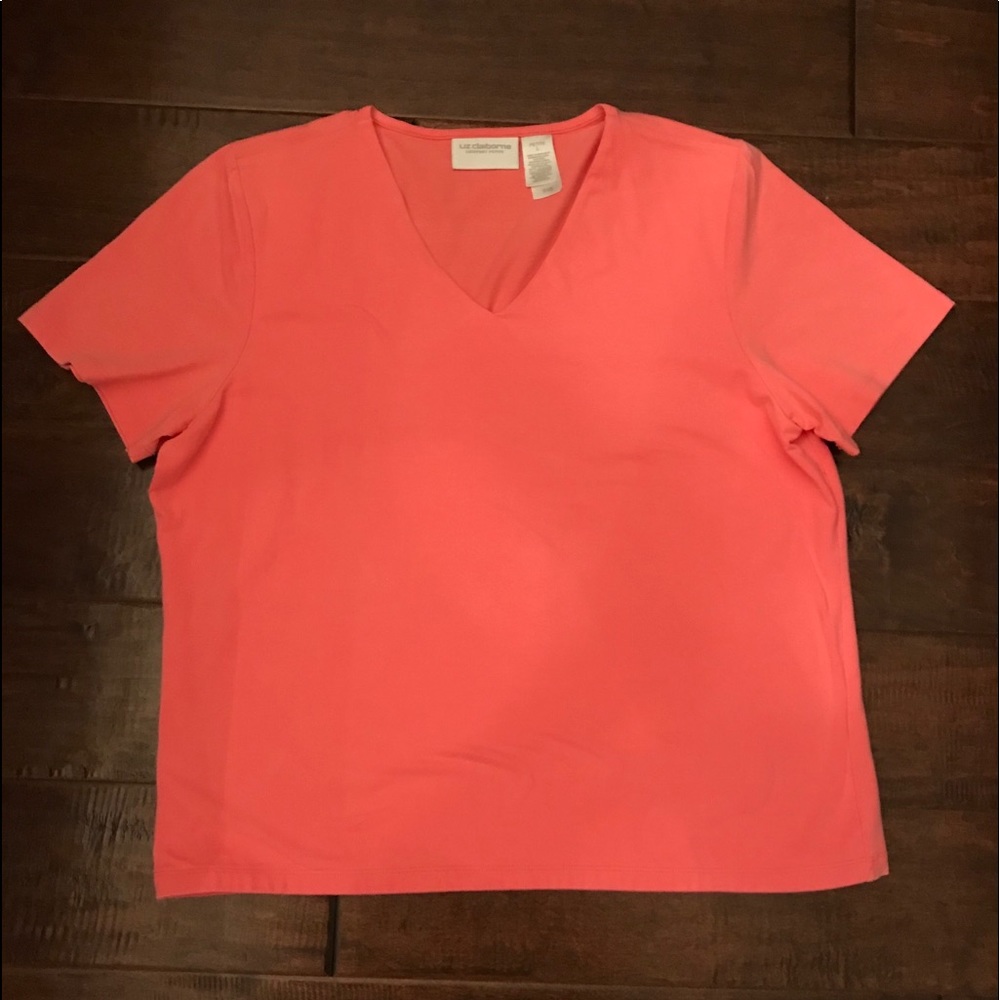 Liz Claiborne Lizsport Salmon-Colored V-neck Top - Size Petite Large 🔸